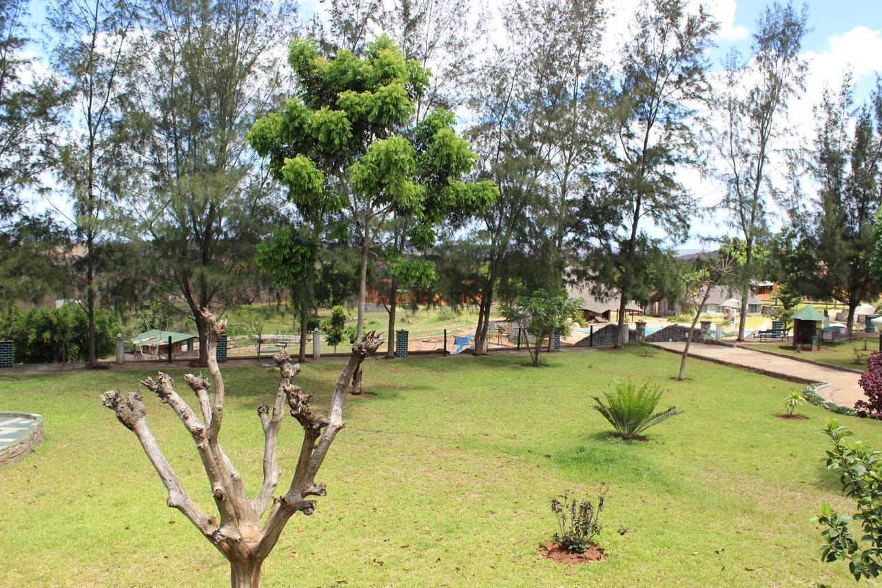 Milpark Hotel Cafumpe Exterior foto